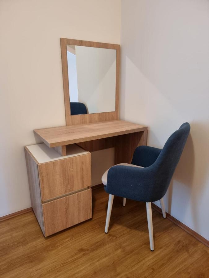 Apartmani Selektor Бело Поле Екстериор снимка
