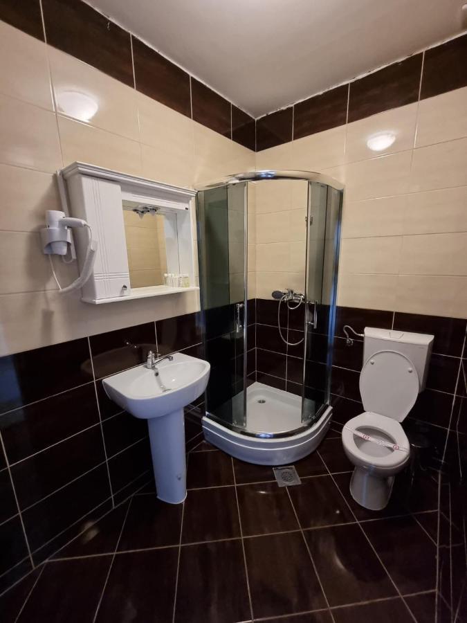 Apartmani Selektor Бело Поле Екстериор снимка